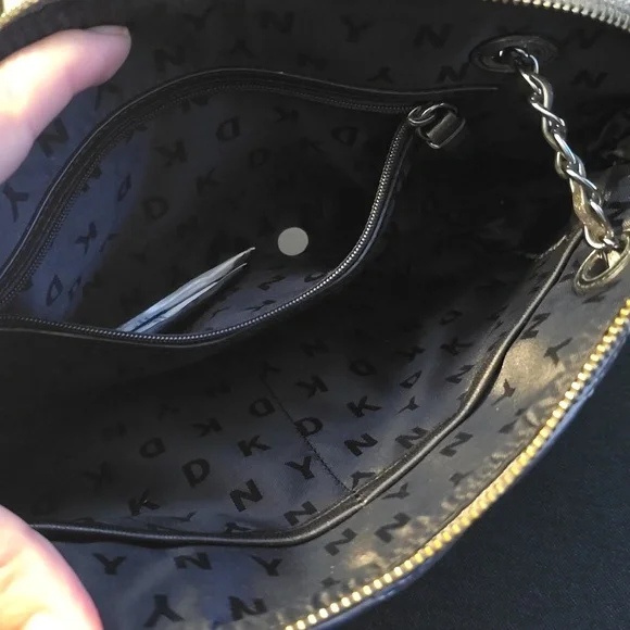 Dkny Lara Rounded Medium Chain Strap - Picture 9 of 11